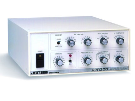 Le DPR 300 est un émetteur/amplificateur ultrasons - SOFRANEL ultrasons avec un amplificateur très faible bruit.